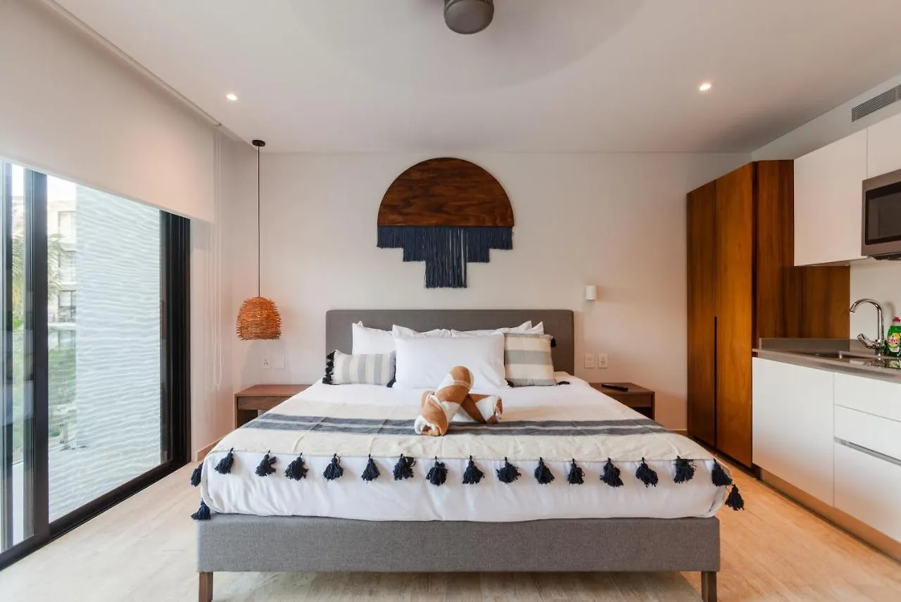 Your Place In Town With Pool, Coworking And Gym Located At Central Park Lagunas Tulum 0*,  Mexiko